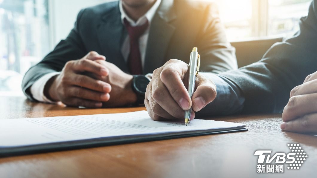 代書擔心申貸審核恐受影響。(示意圖/shutterstock 達志影像)