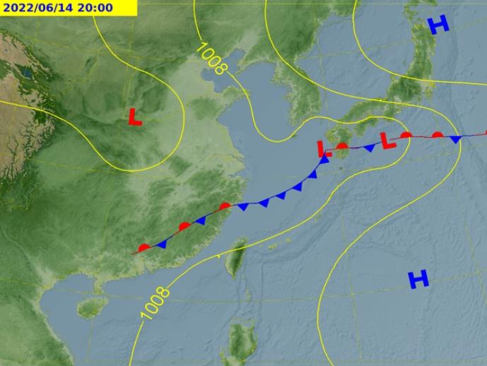 台灣附近鋒面。(圖/中央氣象局)