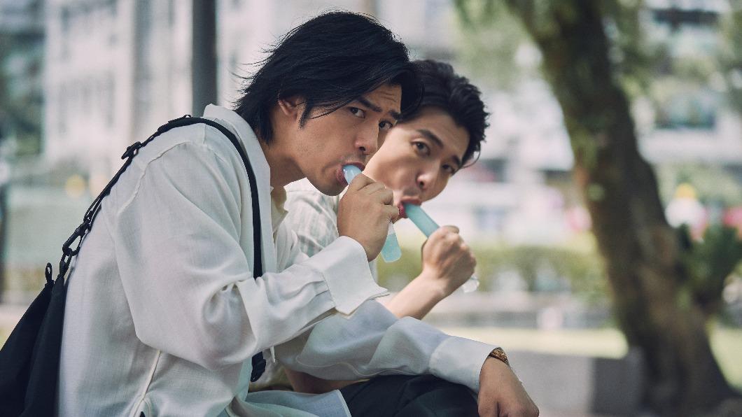 陳柏霖（前）臭屁大牌的資深律師「劉浪」。（圖／Disney+提供）
