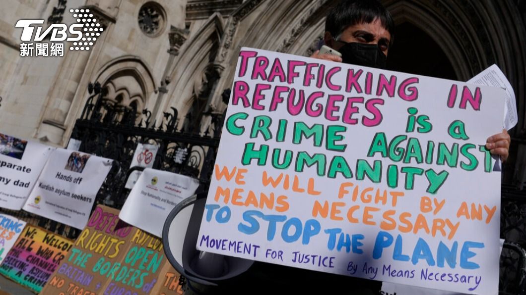 英法院批准將難民遣送至盧安達 人權團體轟:不人道