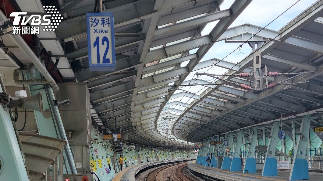 台鐵汐科站南北距離長 將設中站出入口