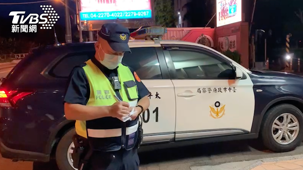 警方加強巡邏該地周圍。(圖/TVBS)