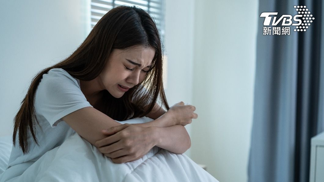 巨蟹多愁善感。（示意圖／shutterstock達志影像）