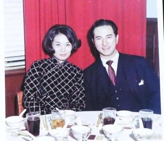 何鴻燊二房太太藍瓊纓逝世,生前備受賭王寵愛。(圖/翻攝自搜狐娛樂微博)