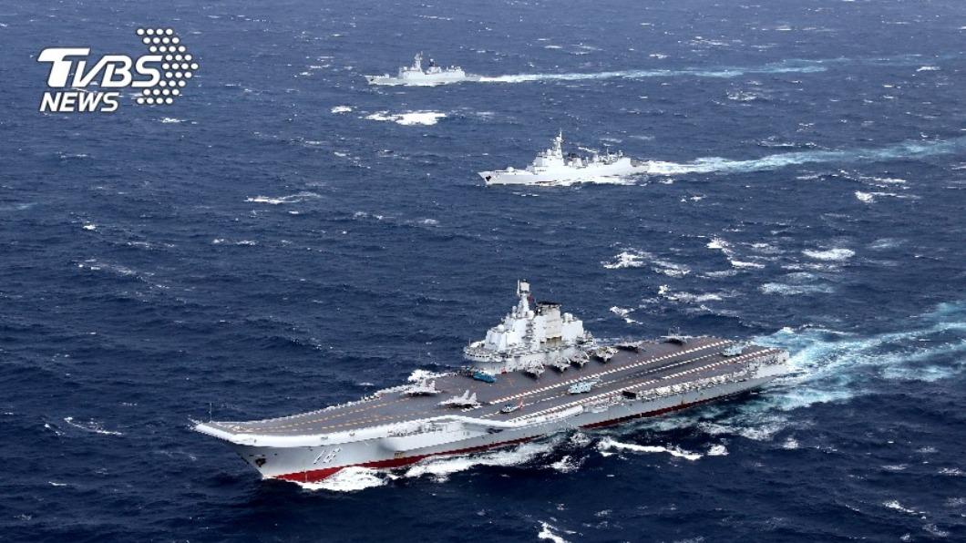 中共海軍的首艘航母遼寧艦。(圖/達志影像路透社)