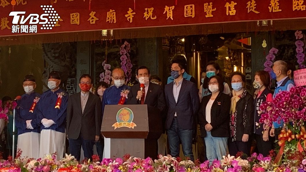 參拜指南宮 馬英九:呂洞賓治瘟疫不輸陳時中