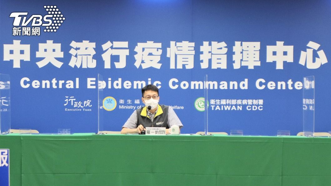 指揮中心多人確診「羅一鈞獨扛記者會」 曝平日力行4招防疫