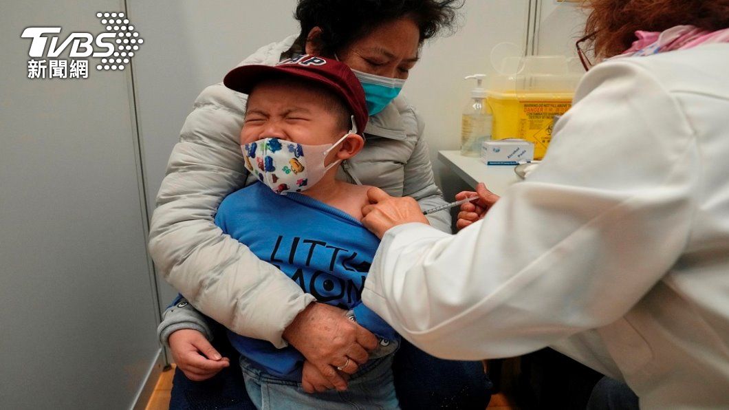 美國FDA專家批准 五歲以下幼童施打新冠疫苗