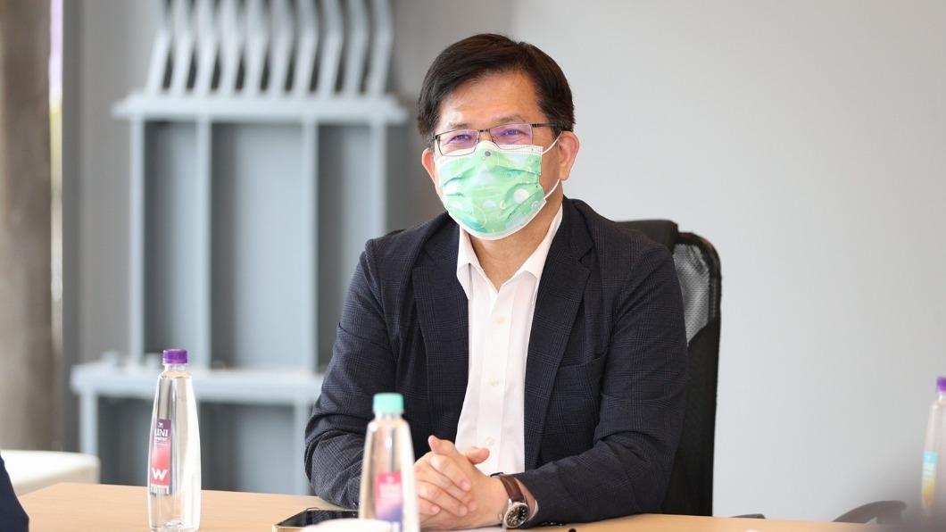 爭北市提名!林佳龍開支票:成家基金20萬、凍卵補助3萬