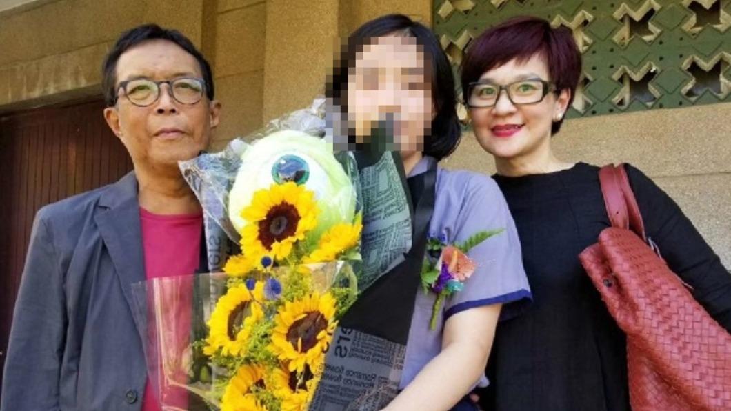 柯以敏與黃國輔育有1女。(圖/翻攝自柯以敏微博)
