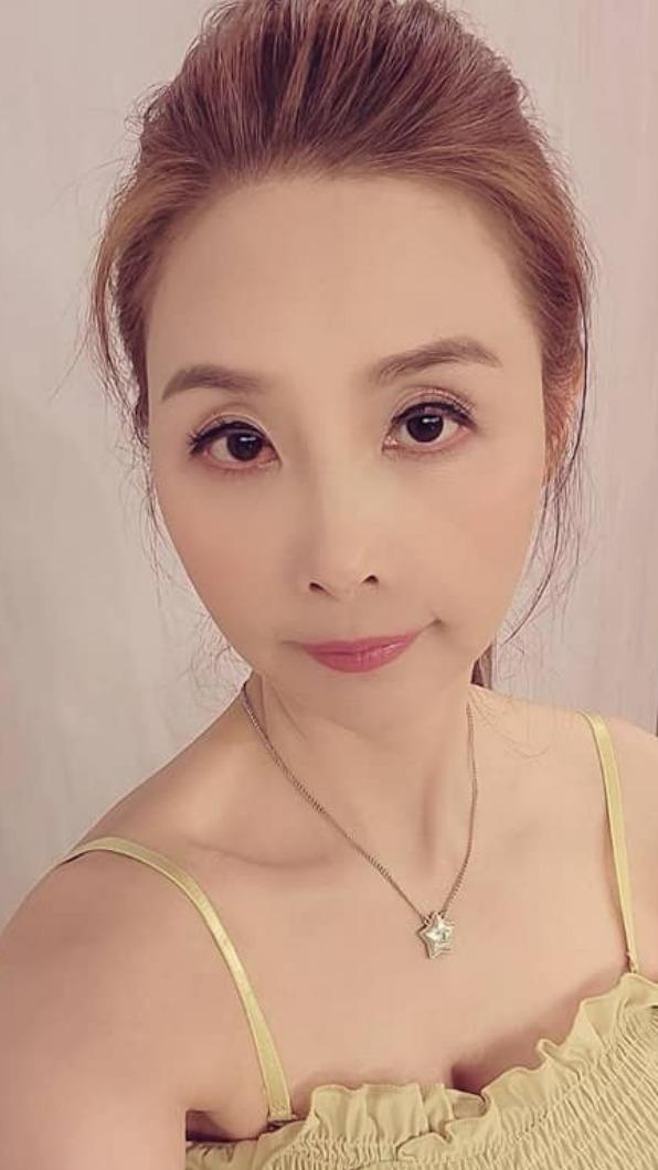 許聖梅表示，兒子受傷後，整個臉都是血。（圖／翻攝自許聖梅臉書）