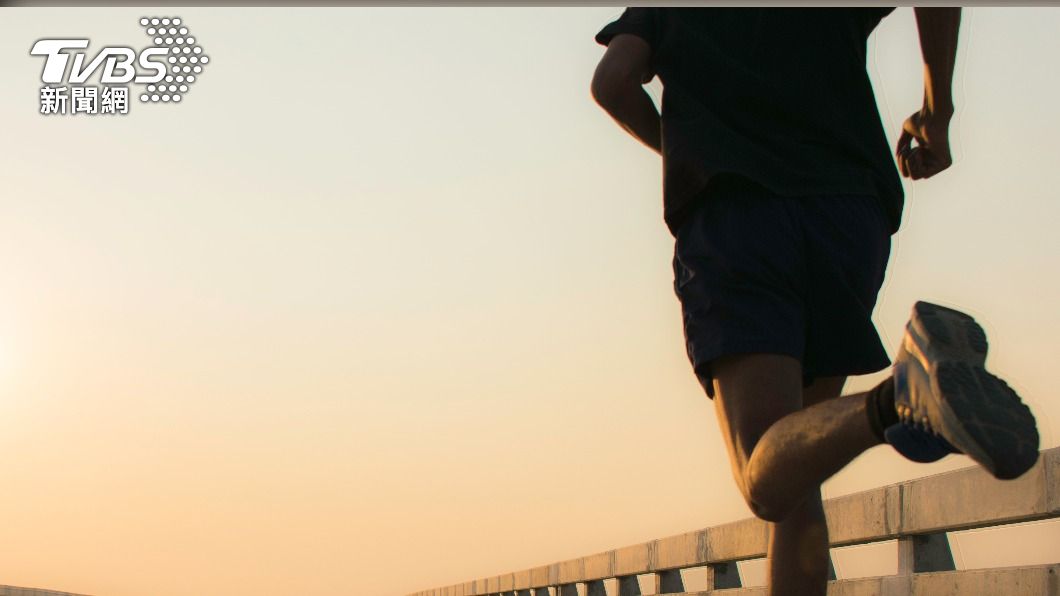 醫師提醒男性應建立運動習慣。(示意圖/shutterstock達志影像)