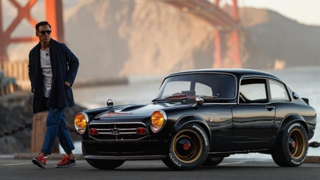 會想要親手打造Honda S800的起因,和吳彥祖多年前生了一場大病有關。(圖/翻攝吳彥祖IG)