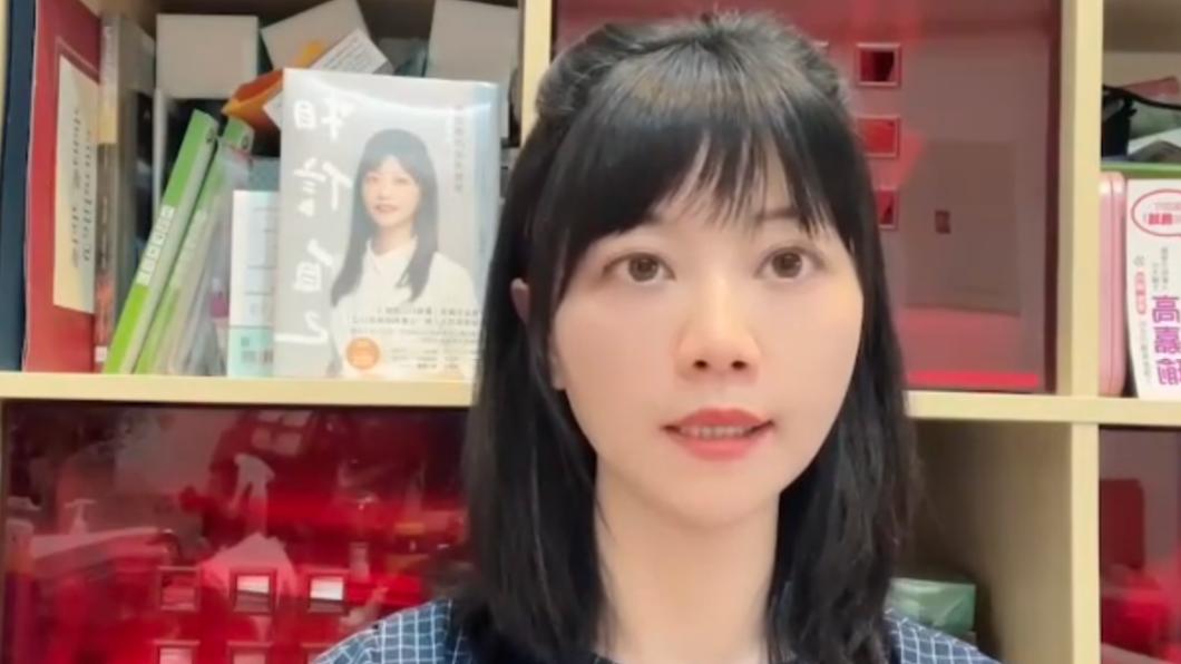 民進黨立委高嘉瑜再追防疫保單後續理賠情況。（圖／高嘉瑜辦公室提供）
