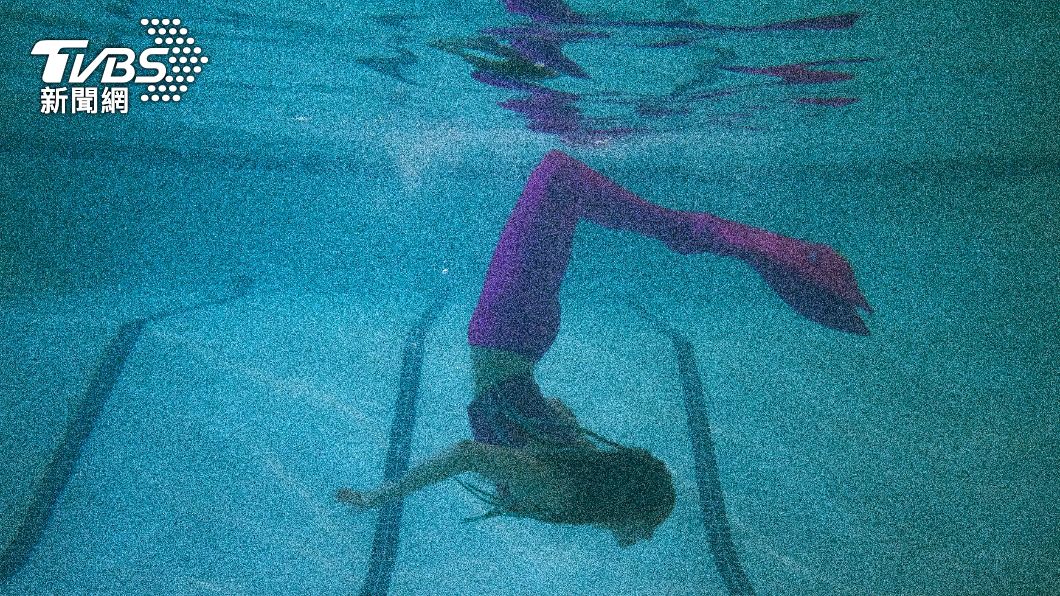 人魚運動強調水中的美姿美儀。(圖/達志影像歐新社)