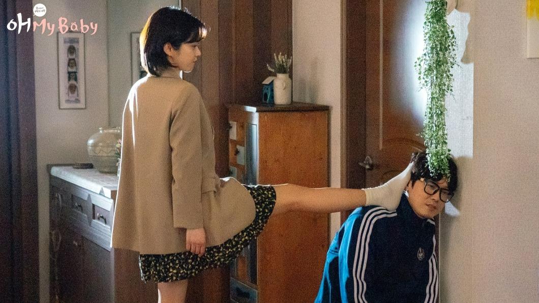 張娜拉表示,之前都是演出比較沉悶的角色,幾乎沒有笑容,這次選擇可以一直笑、並且能逗樂觀眾的作品。(圖/八大提供)
