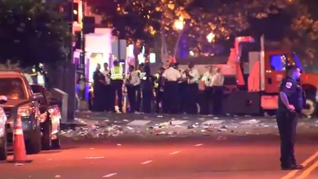美國首都華盛頓哥倫比亞特區槍擊案,目前已知造成1人身亡3人受傷。(圖/翻攝自Fox News)