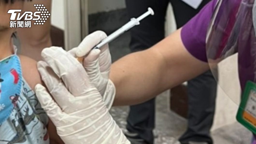 打造完整保護力 嘉縣兒童第2劑莫德納疫苗開打