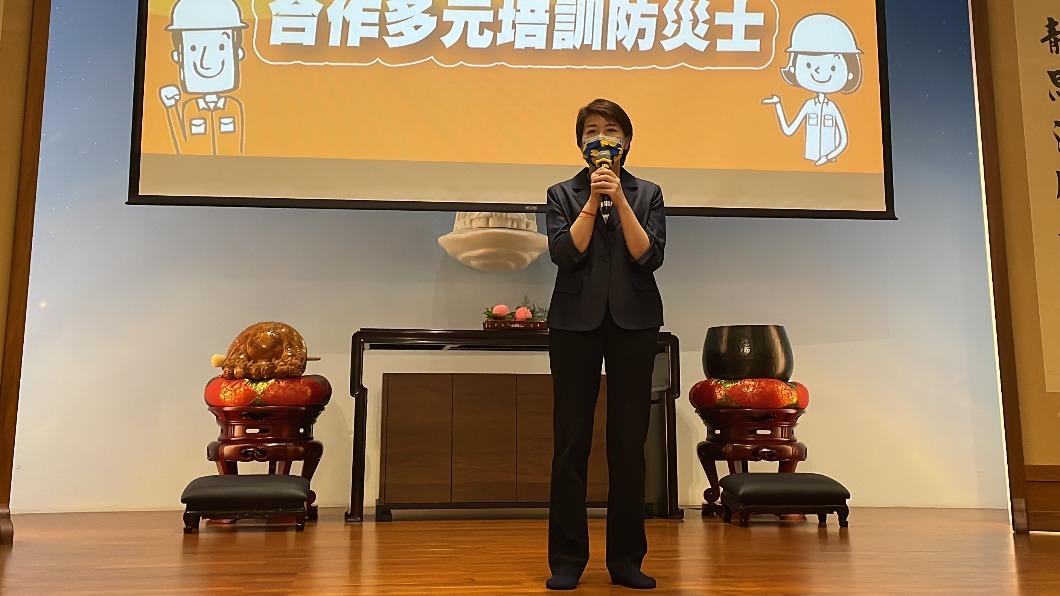 遭藍綠猛攻、還被嗆是側翼 黃珊珊:一定是我做對什麼事