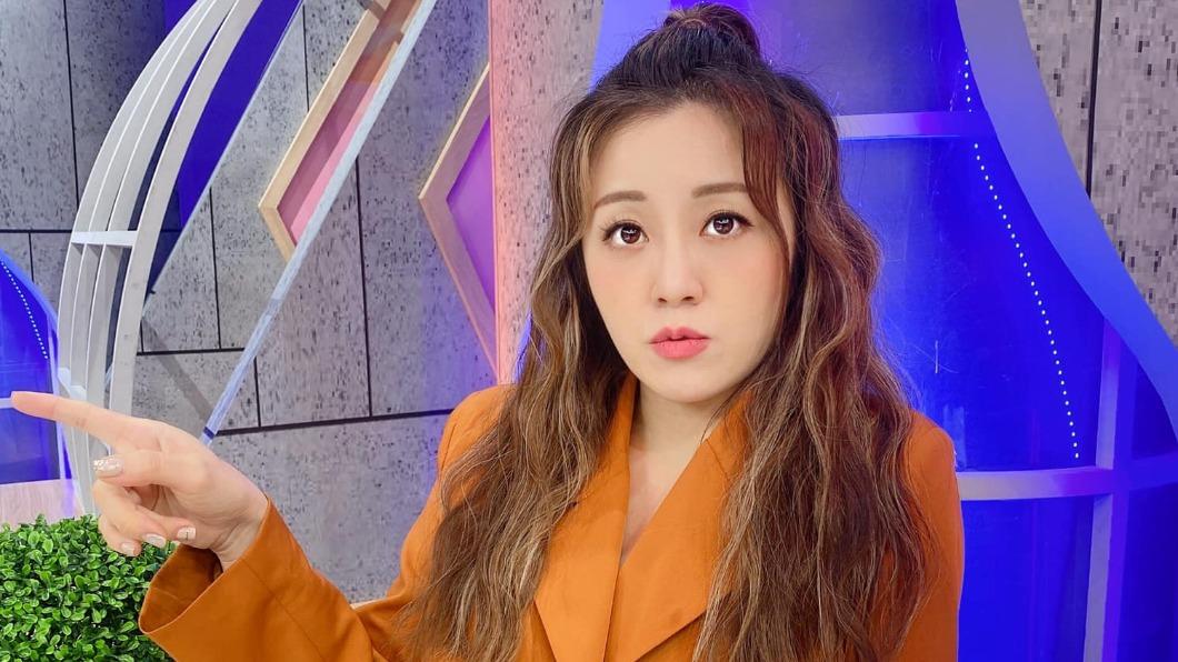 楊佩潔新婚「弄丟3婚戒」急翻 老公趴地2小時找回