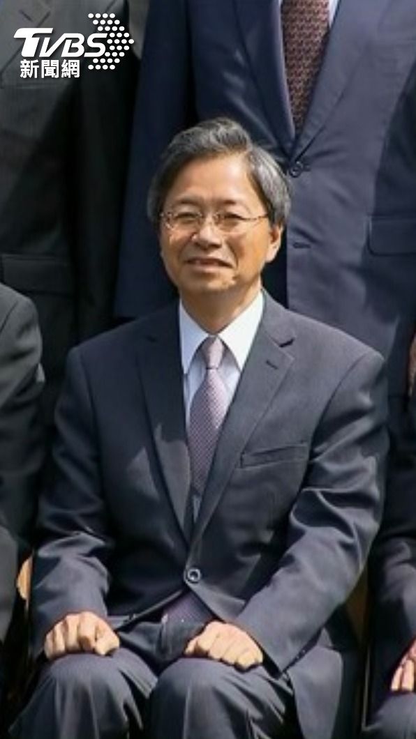 前行政院長張善政所攝內閣畢業照。(圖/TVBS資料畫面)