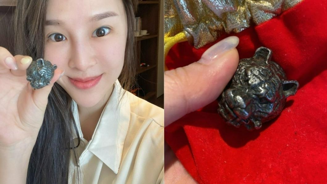 張齡予相當珍藏虎爺護法。(圖/張齡予提供)