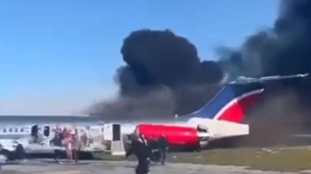 邁阿密機場驚爆客機迫降 衝撞通信塔起火釀4傷