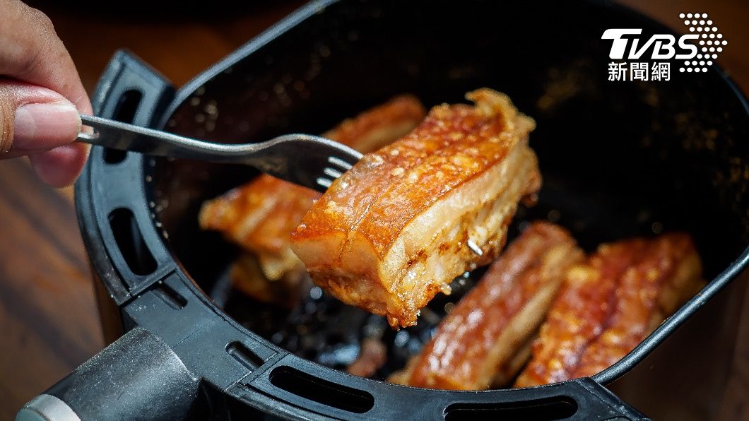 很多人煮錯！烹調2類食物「超過這溫度」　致癌又產生毒素
