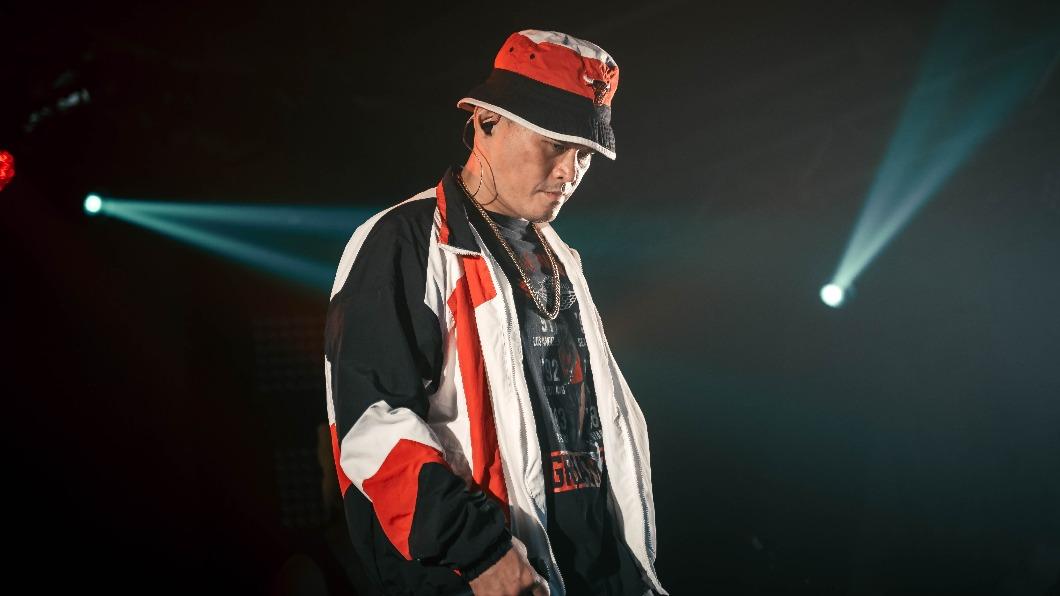 大支人稱「校長」，是台灣唯一登上美國《時代雜誌》、CNN等人物專訪的饒舌歌手。（圖／大支提供） 