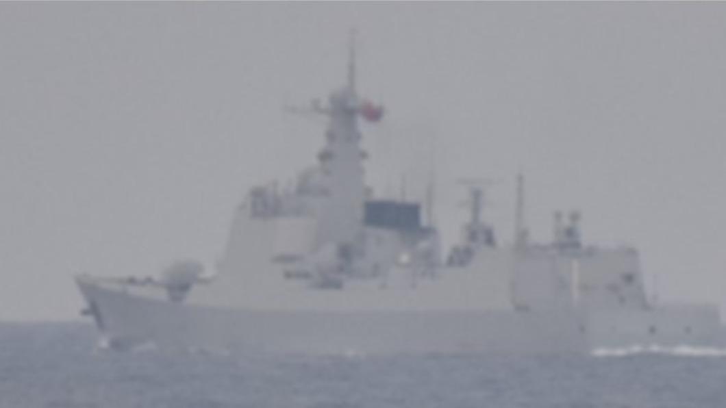 共軍2艦艇通過台灣東部外海 日方機艦情蒐警監