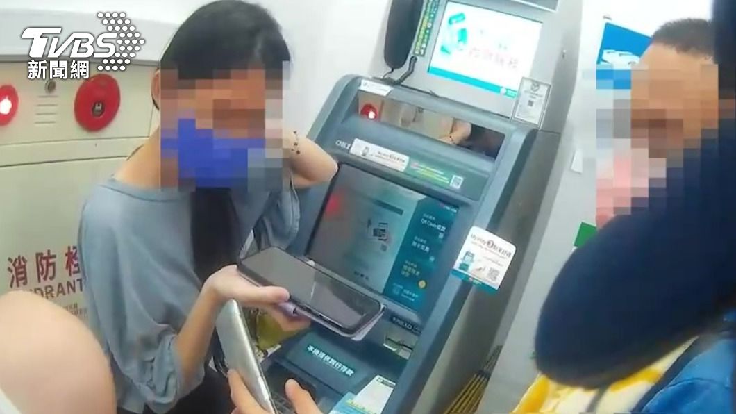女接詐騙電話欲匯14萬!熱心民眾急阻 這一幕好感人