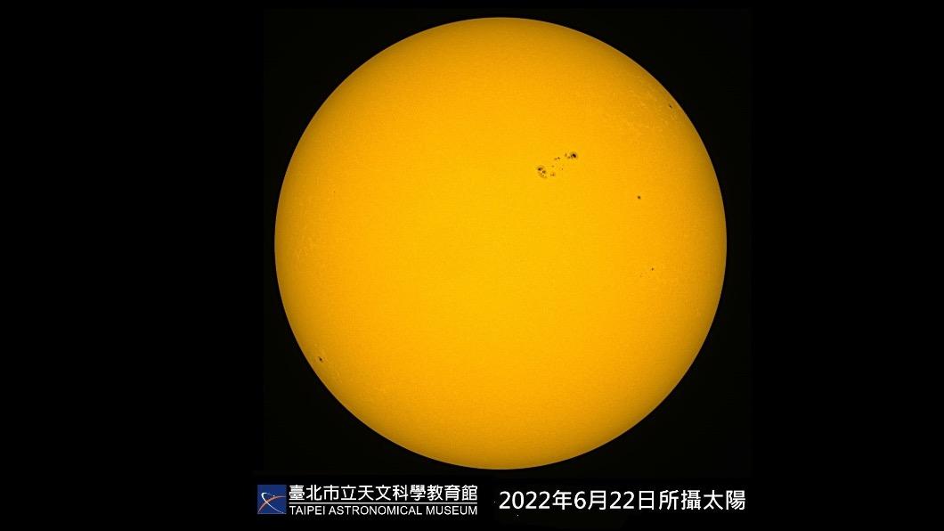 7月天象超精彩!超級滿月、4場流星雨現身日期曝