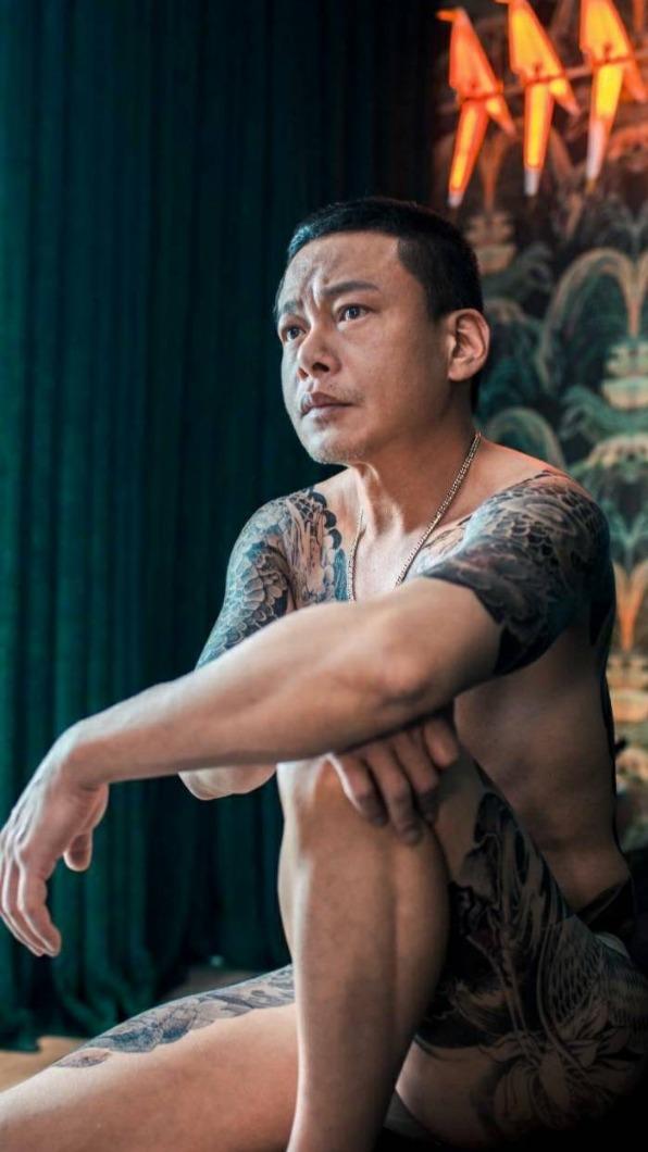 李康生首度挑戰飾演兄弟。（圖／牽猴子提供）
