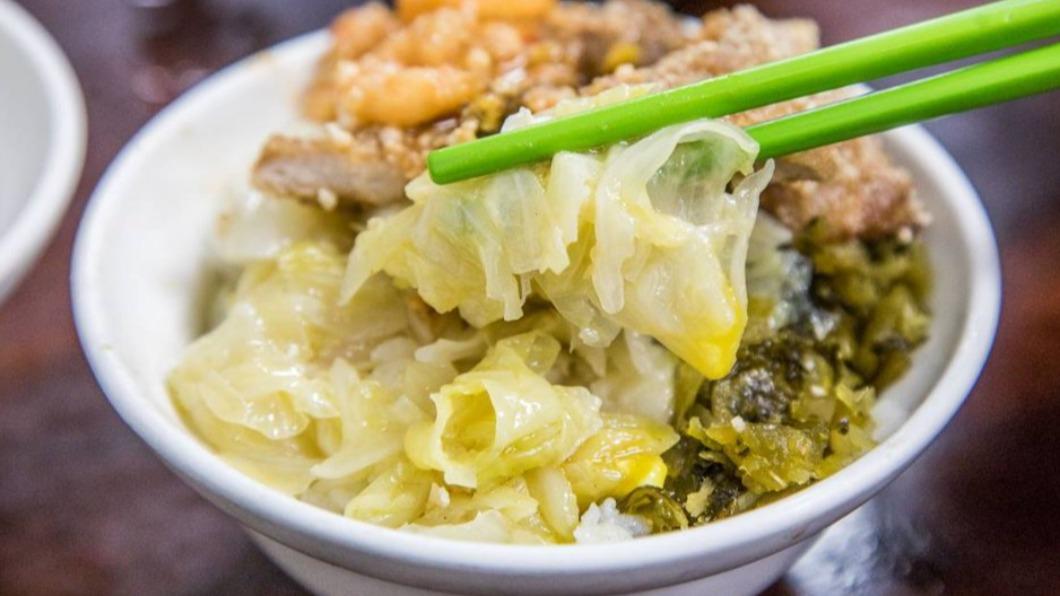 高麗菜很軟又入味。 （圖／大手牽小手玩樂趣提供）