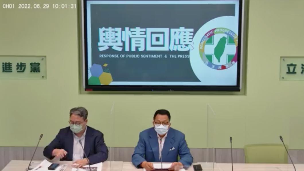 藍委質疑食藥署內神通外鬼 民進黨團回擊:內神是誰