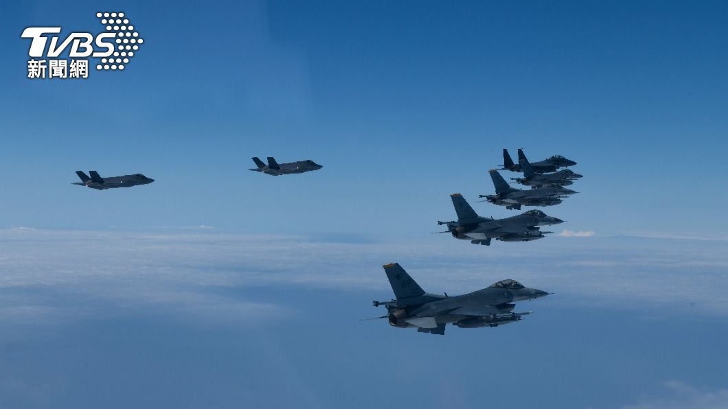 美韓空軍日前進行聯合訓練行動。(圖/達志影像美聯社)