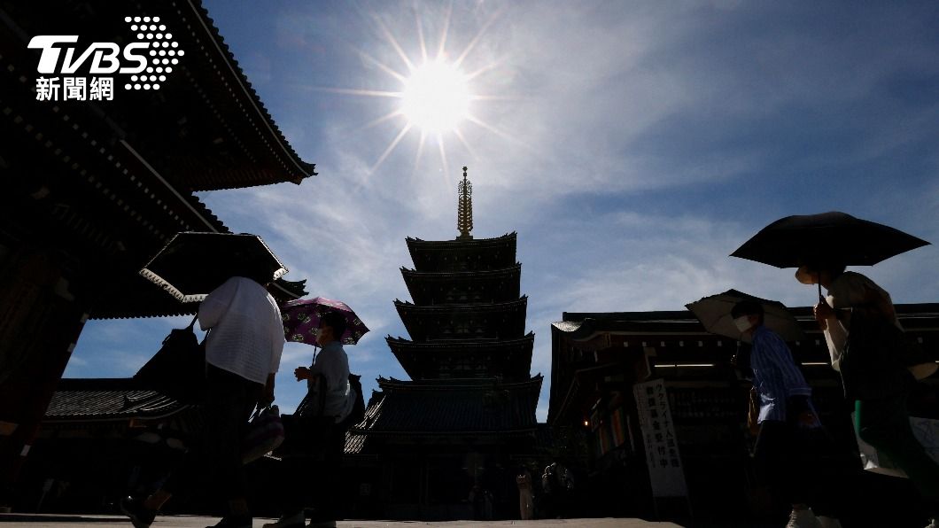 東京地區創下將近150年以來的最熱六月。(圖/達志影像路透社)