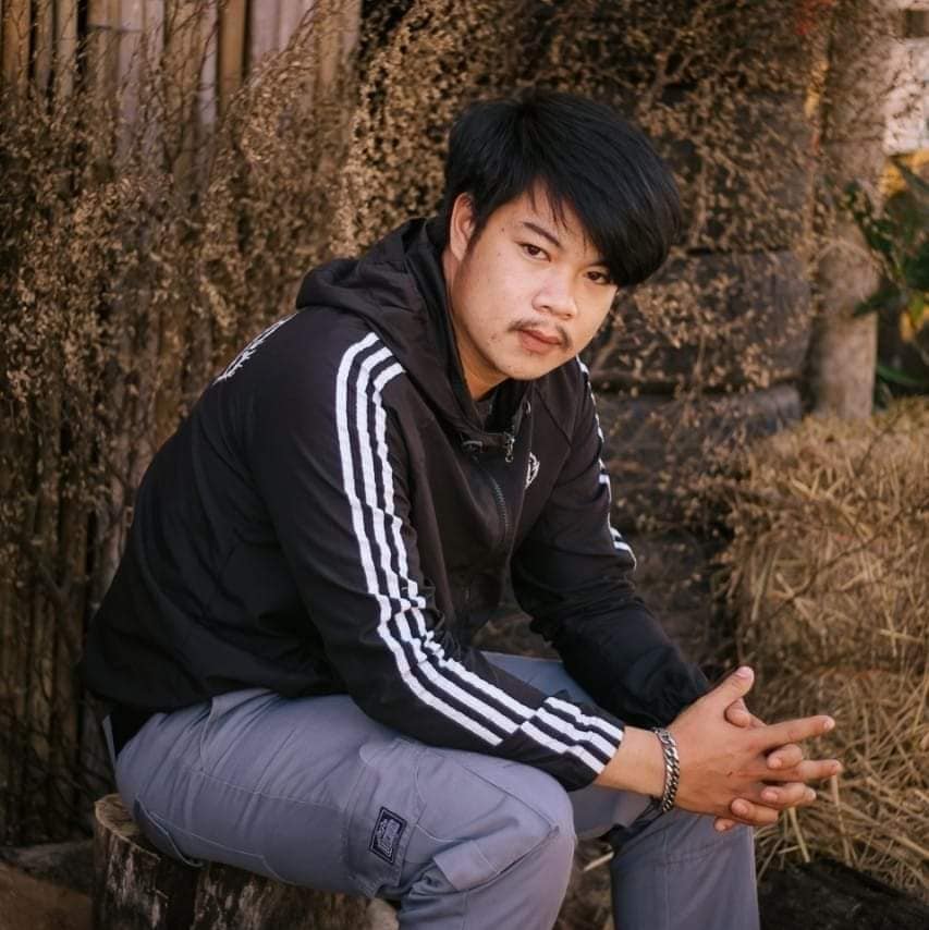 該名男志工事後低調表示自己只是竭盡所能。（圖／翻攝自臉書Jariya Jariya）