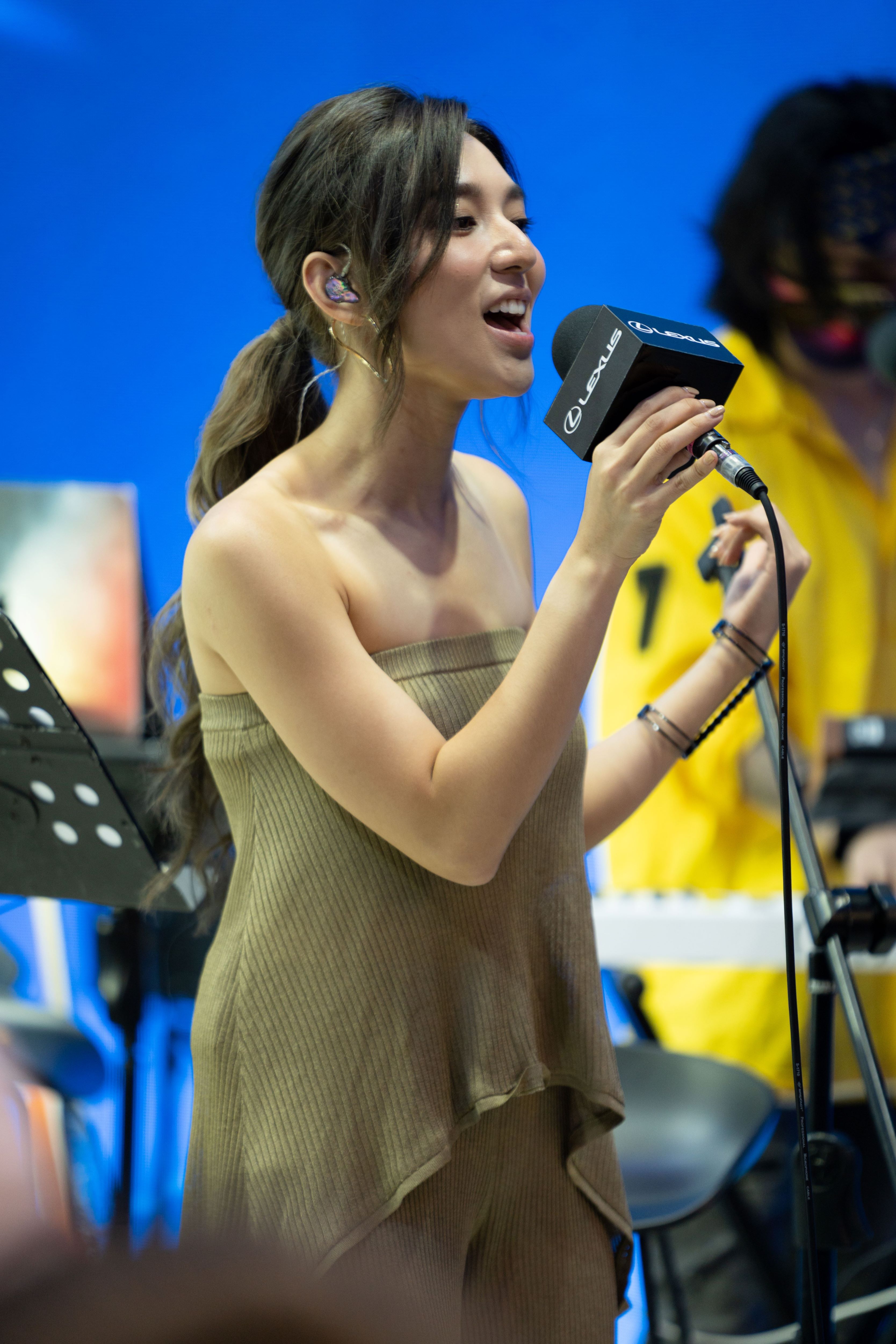 Haezee黃瑋昕受邀舉辦線上直播音樂會「LEXUS MUSIC CONCERT」。(圖/新禧未來音樂提供)