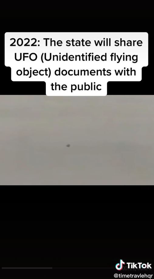 時空旅人預告今年美國會公開UFO不明飛行文件。(圖/翻攝自抖音)