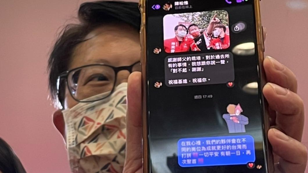 跟台灣基進主席喝酒、吃鹽酥雞 陳柏惟突說:主席我好累