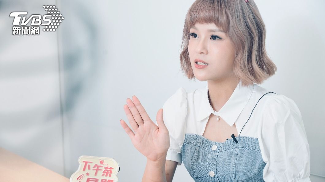 丟丟妹強調直播賣的食物都有試吃過。(圖/許方正攝)