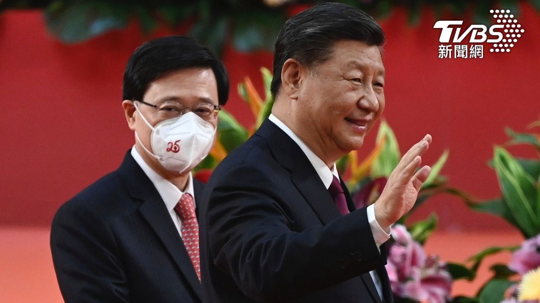 習近平訪香港發表演說 港人噴:民主不曾開始過