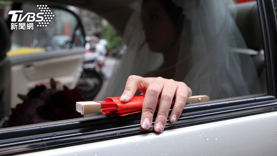 老人言必聽?女逢「九」婚期被迫延後 網竟一句道破盲點