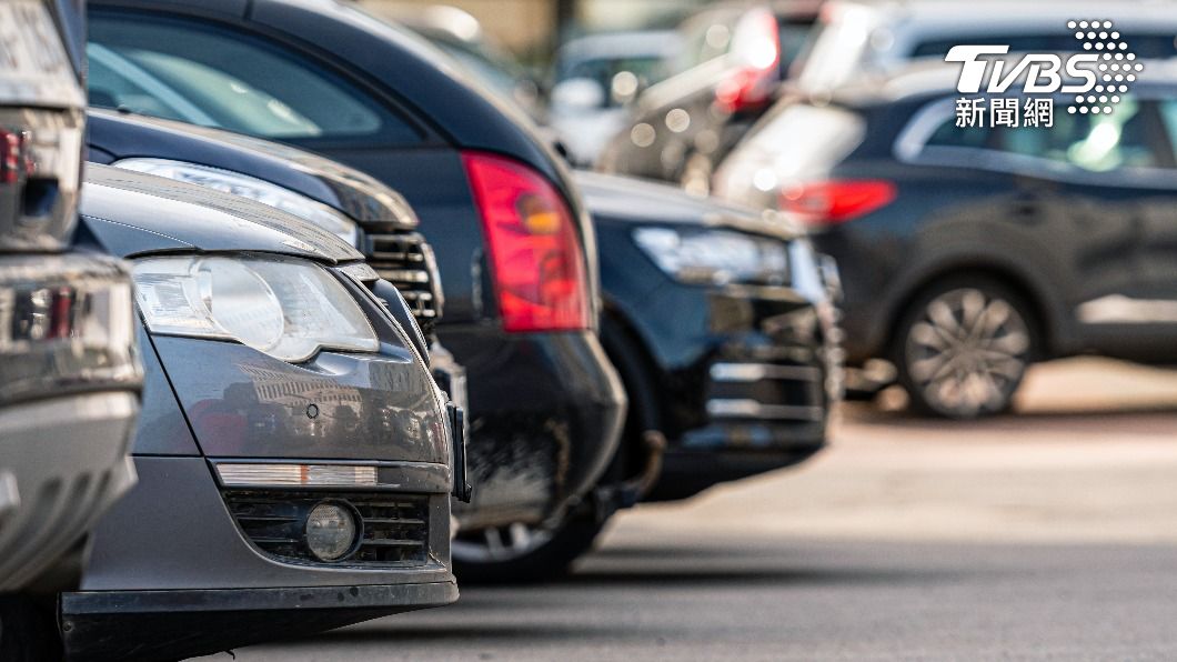 颱風來臨時的停車位置要慎選。(示意圖/shutterstock達志影像)