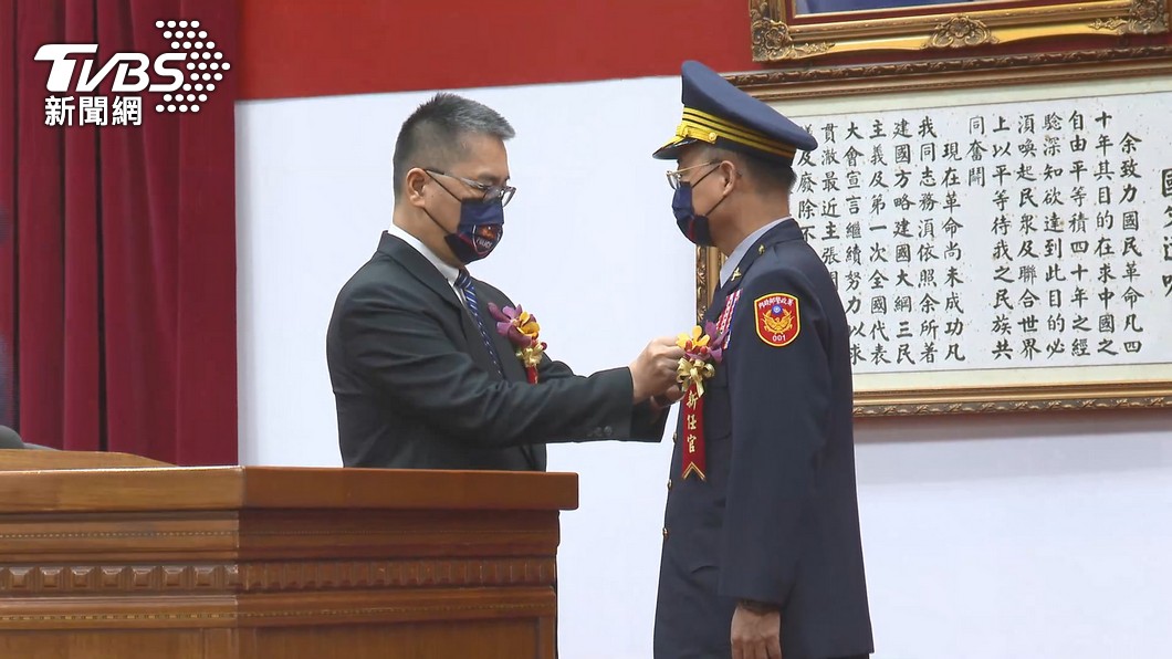 徐國勇日前主持警政署長交接。(圖/TVBS)