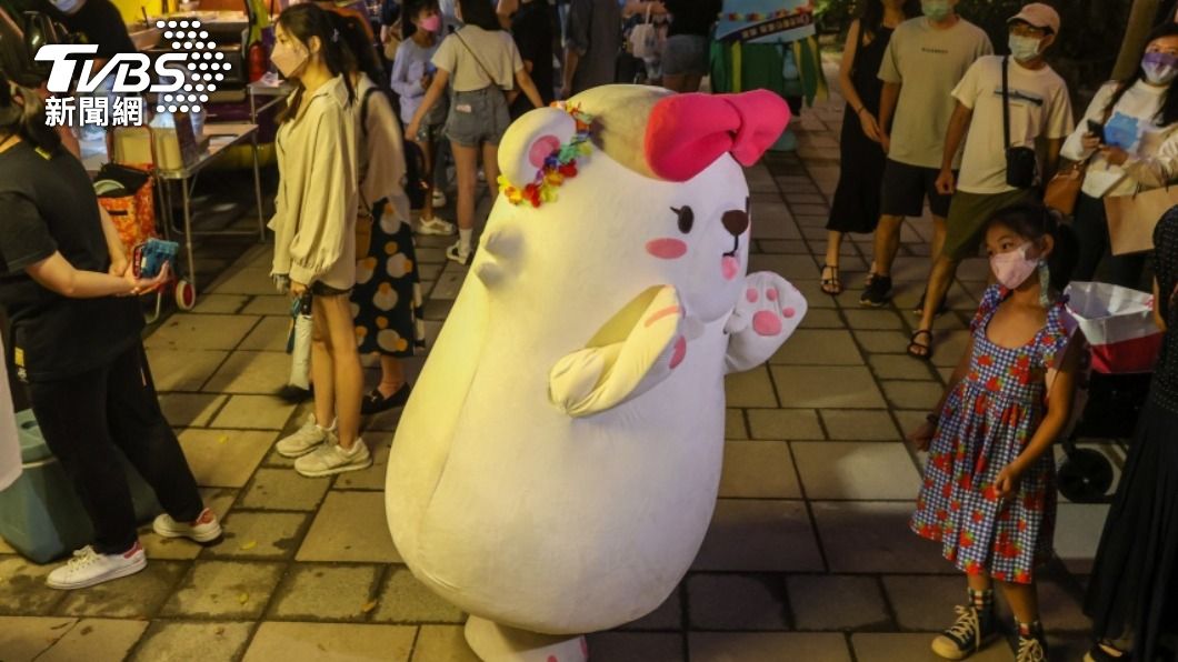 松山文創園區試辦夜間延長營業 夏喂咦8風格打頭陣