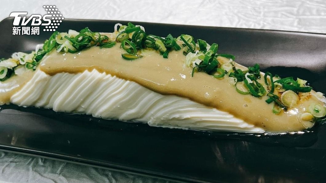 獲選料理皮蛋豆腐。(圖/TVBS)