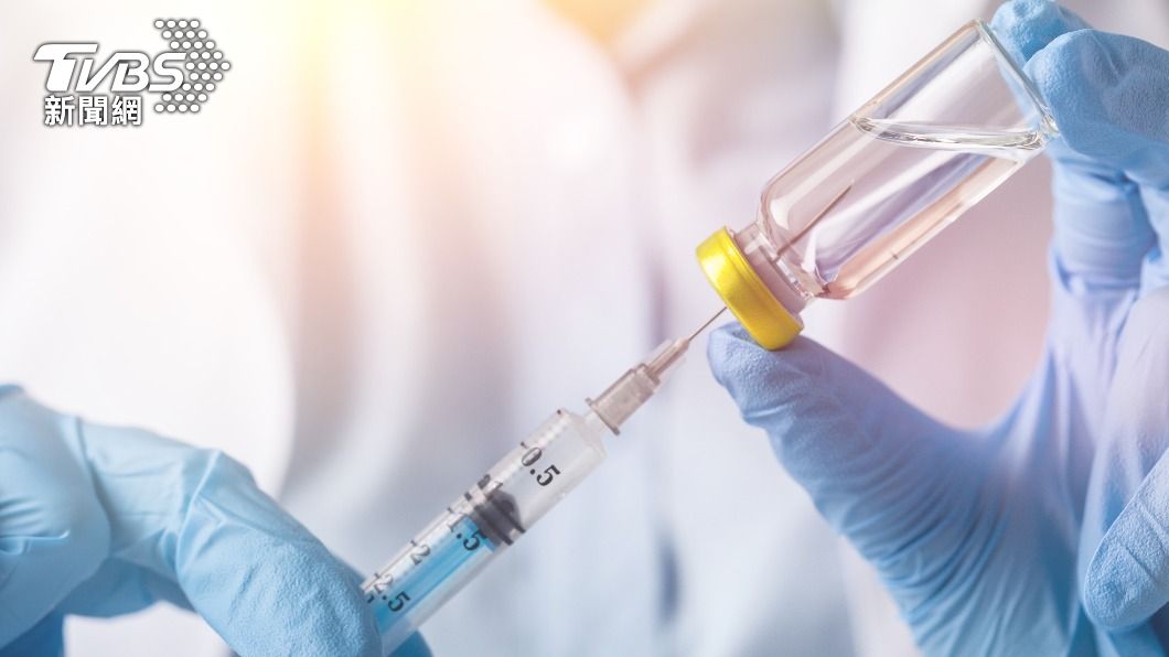 第2名死亡個案曾打2劑疫苗。(示意圖/shutterstock達志影像)