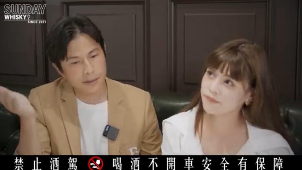 孫協志和夏宇童在節目中分享心事。（圖／翻攝自Sunday • 威士忌YouTube）